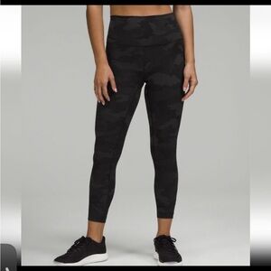 Lululemon Wunder Under Black Camo